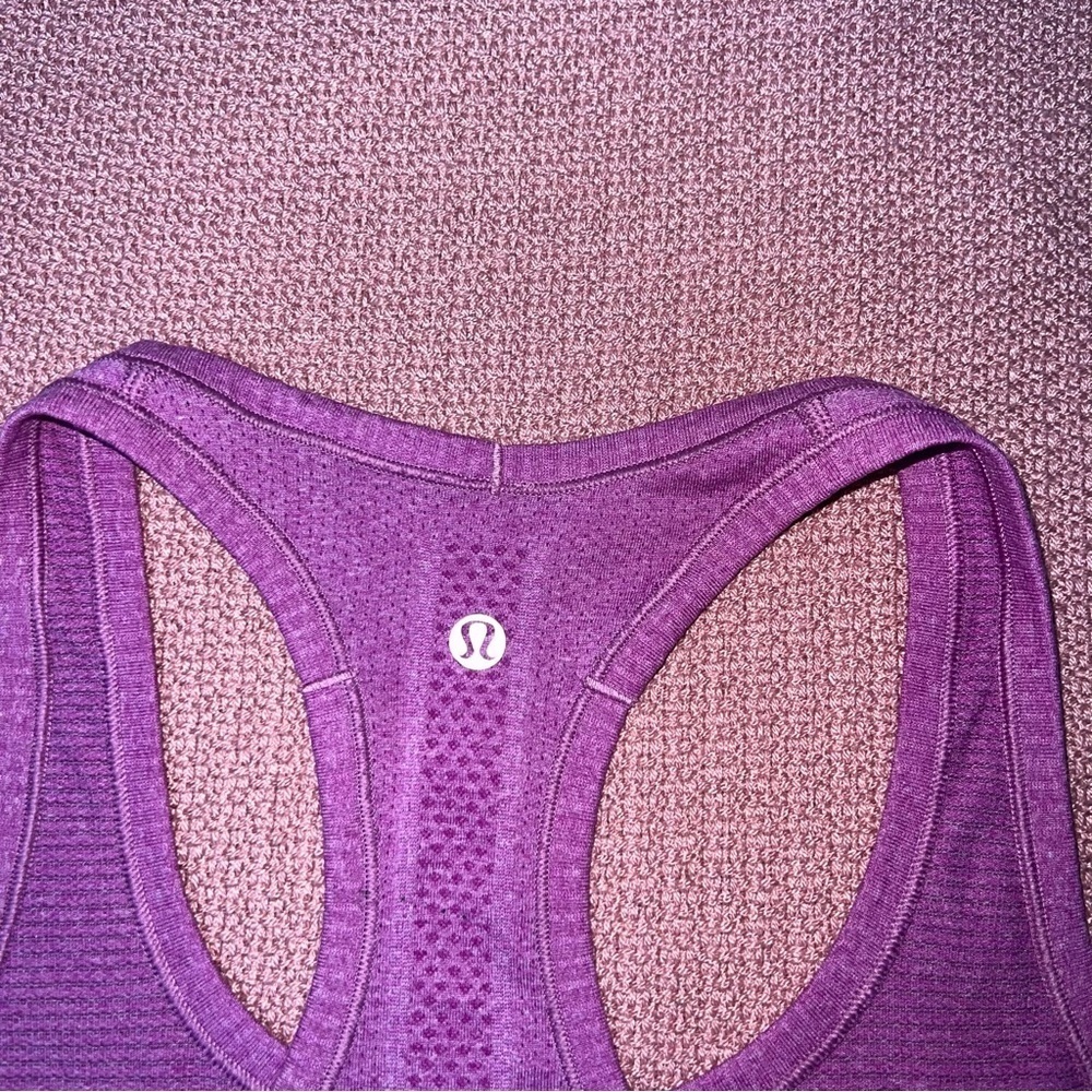 Lululemon Dark Purple Swiftly Tech Racerback size 8 - Picture 3 of 5